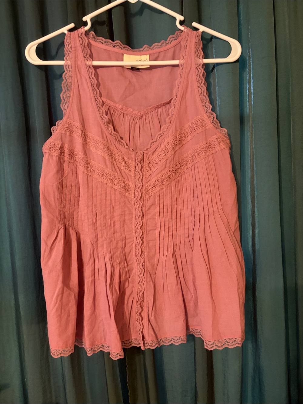 Universal Thread Rose Pink Lace-Trim Sleeveless Camisole